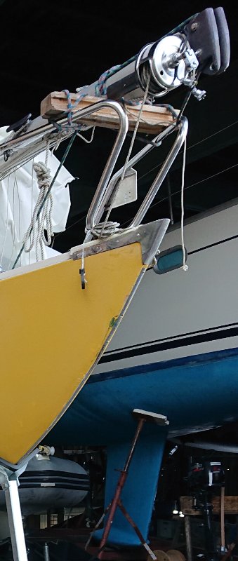 if-boat_bow_strip.jpg